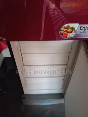 জরুরী ফ্রিজ বিক্রি হবে