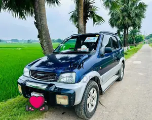 ডাইহাৎসু তেরিওস ১.৩ ফোর-হুইল ড্রাইভ ২০০৫ নীল