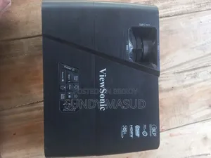 ভিউসনিক প্রজেক্টর