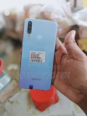 Vivo Y17 256 GB