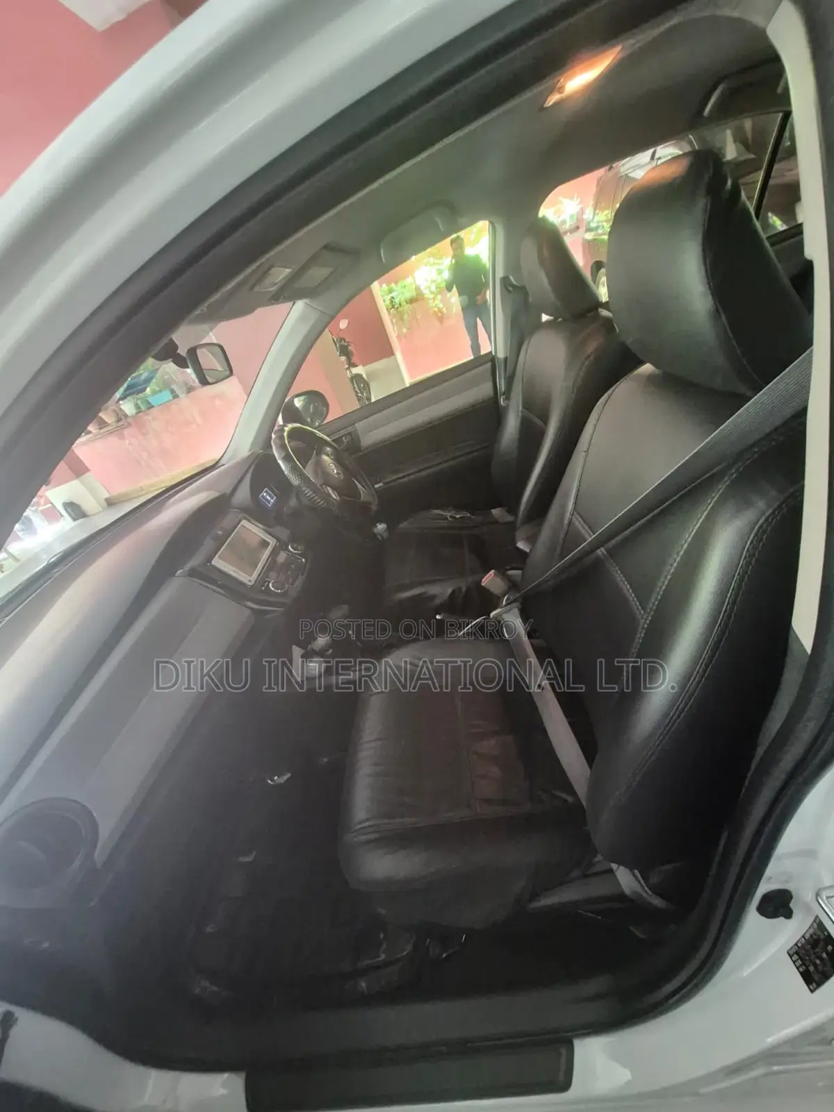 Toyota Axio 1.5 Hybrid 2 Wheel Drive 2014 White