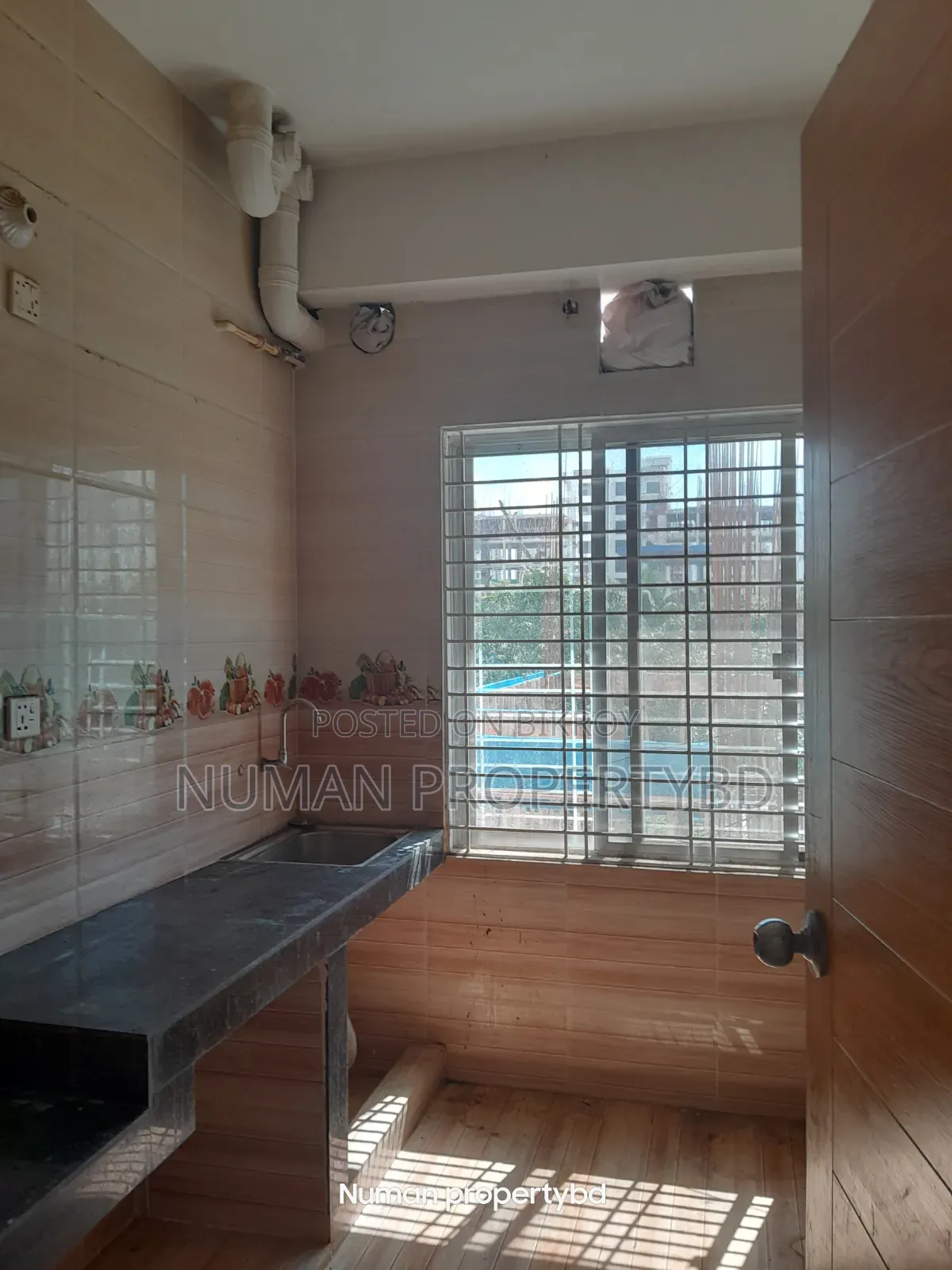 3-Bedroom Apartment in Numan Property Bd, Basundhara for Rent