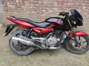 Bajaj Pulsar 150 2015 Red