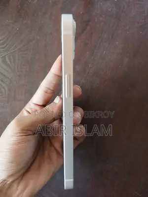 অ্যাপল আইফোন ১৩ ১২৮ জিবি হোয়াইট