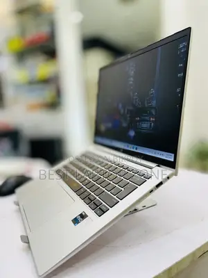Laptop HP EliteBook 1030 16GB Intel Core I7 SSD 512GB