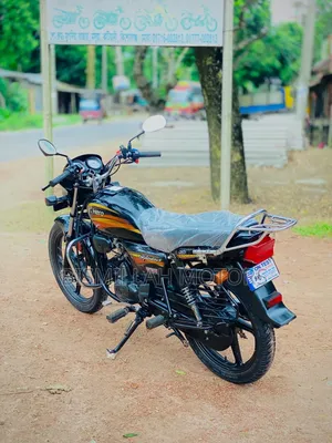 Hero 2023 Black