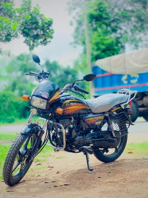Hero 2023 Black