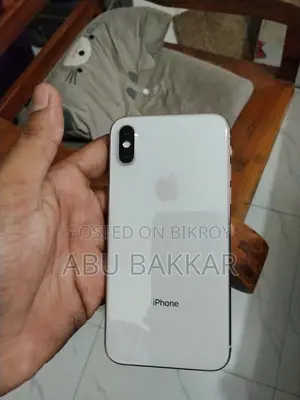 Apple iPhone X 64 GB White