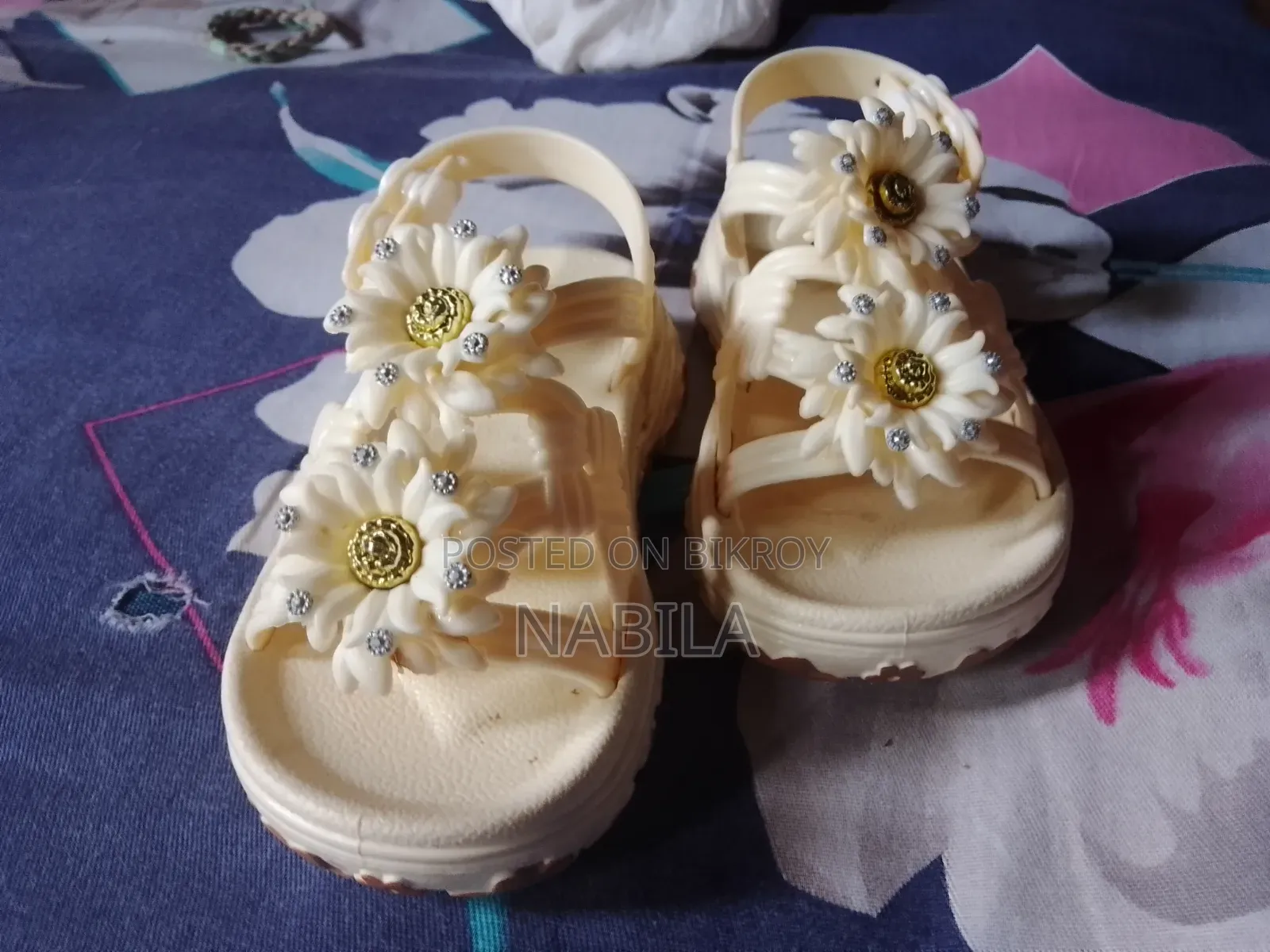 Children shoes