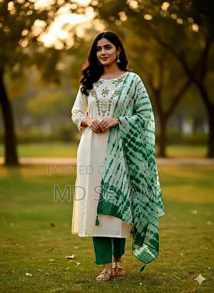 নারী প্রিমিয়াম ড্রেসেস