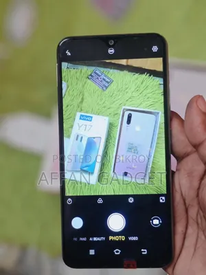 Vivo Y17 256 GB