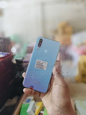 Vivo Y17 256 GB