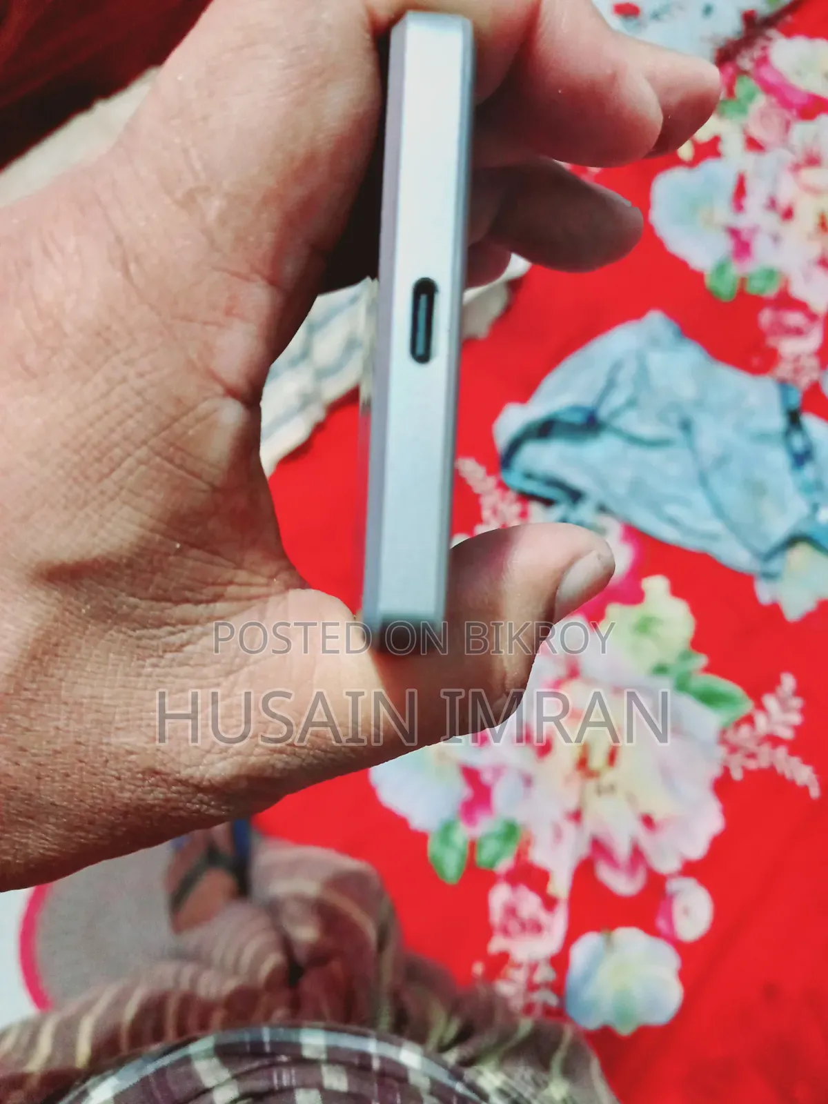 ইনফিনিক্স ম্যাগনেটিক পাওয়ারব্যাংক