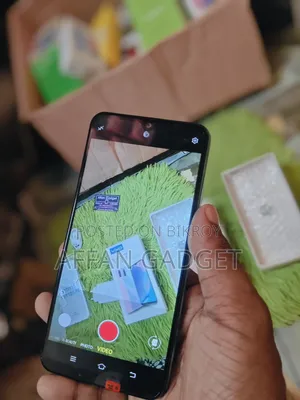 Vivo Y17 256 GB