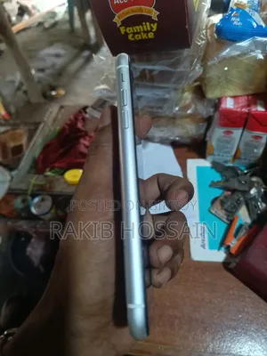 অ্যাপল আইফোন এক্সআর ১২৮ জিবি সিলভার