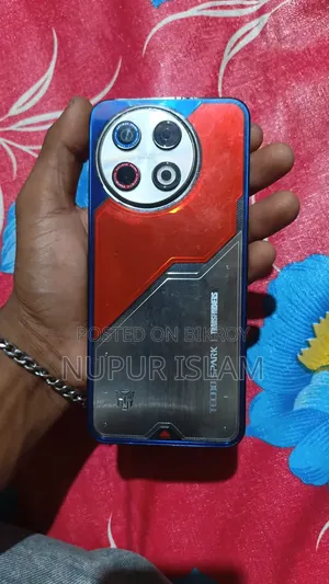 Tecno Spark 30 Pro 256 GB