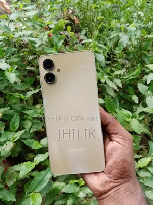 স্যামসাং গ্যালাক্সি এ০৬ ৬৪ জিবি গোল্ড