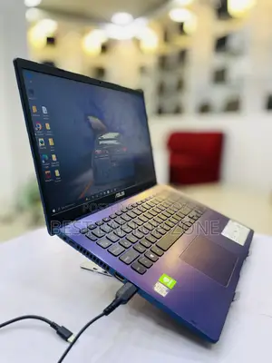 Laptop Asus A42DE 8GB Intel Core i5 SSD 256GB
