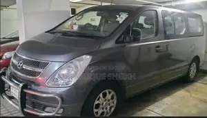 Hyundai H1 2011 Grey