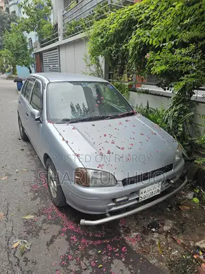 Toyota Starlet 1997 Silver