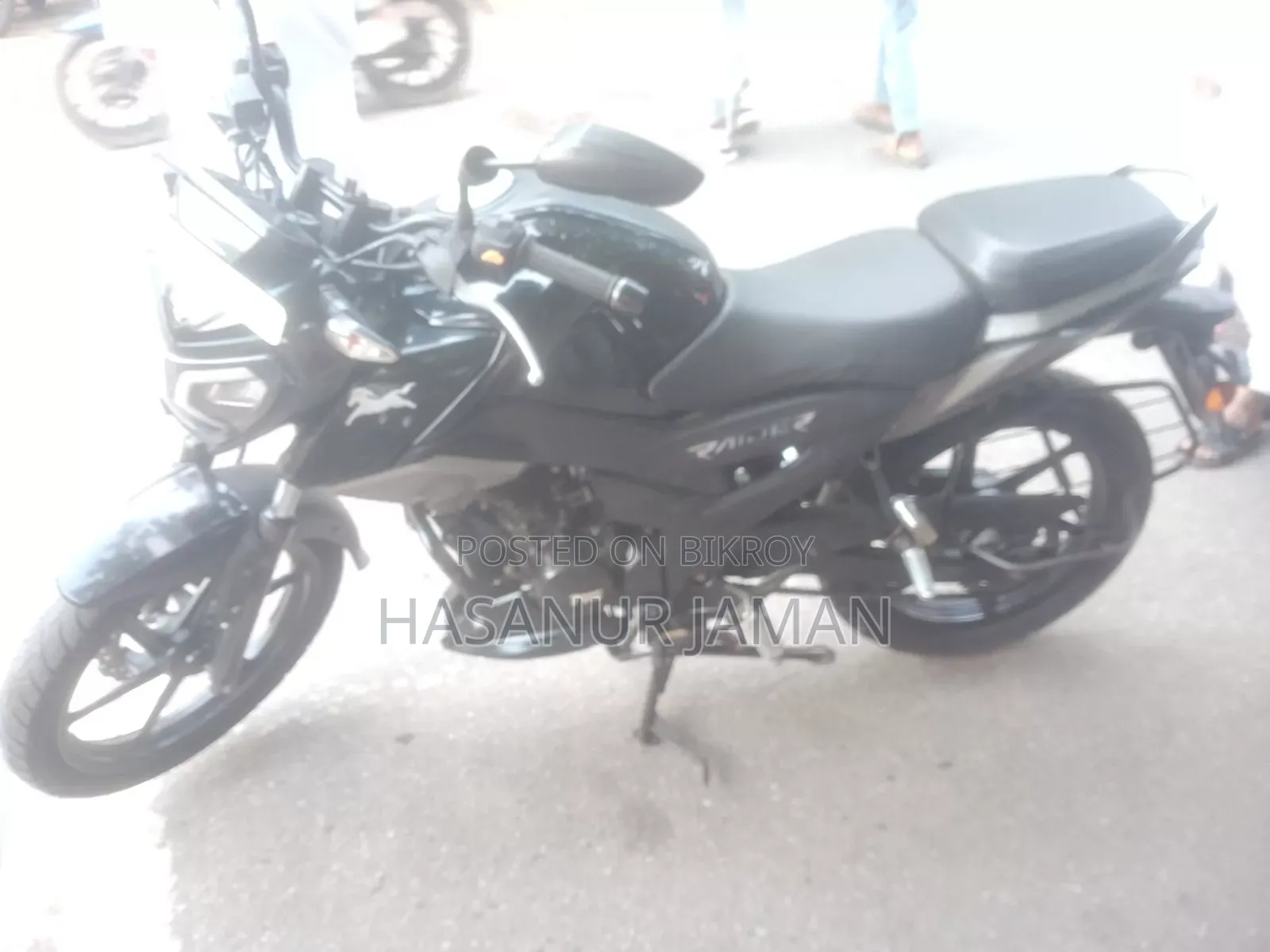 টিভিএস রাইডার ১২৫ ২০২৩ কালো
