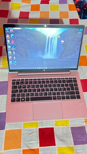 Laptop HP 8GB AMD Ryzen 5 SSD 256GB