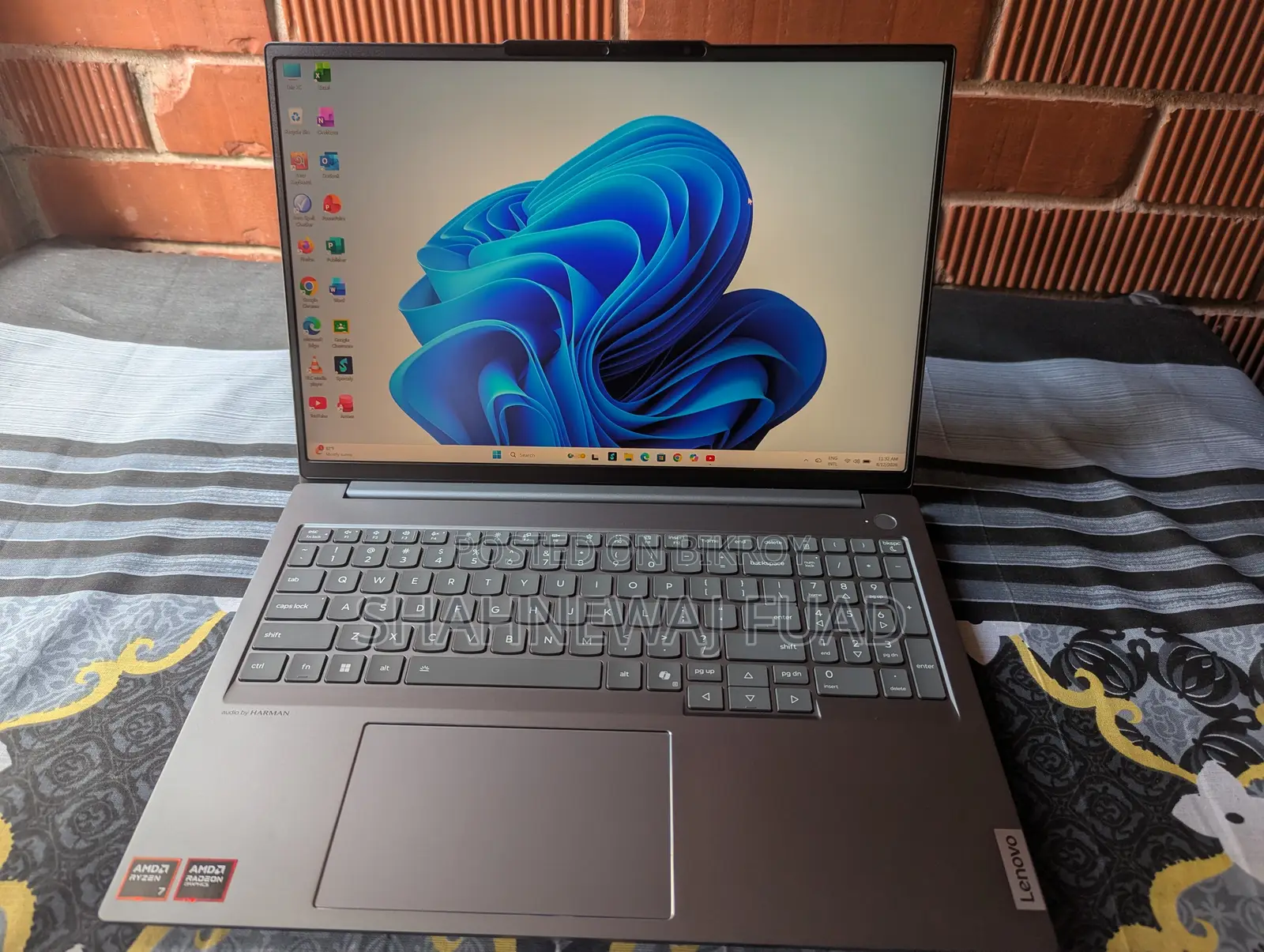 Laptop Lenovo 32GB AMD Ryzen 7 SSD 1T