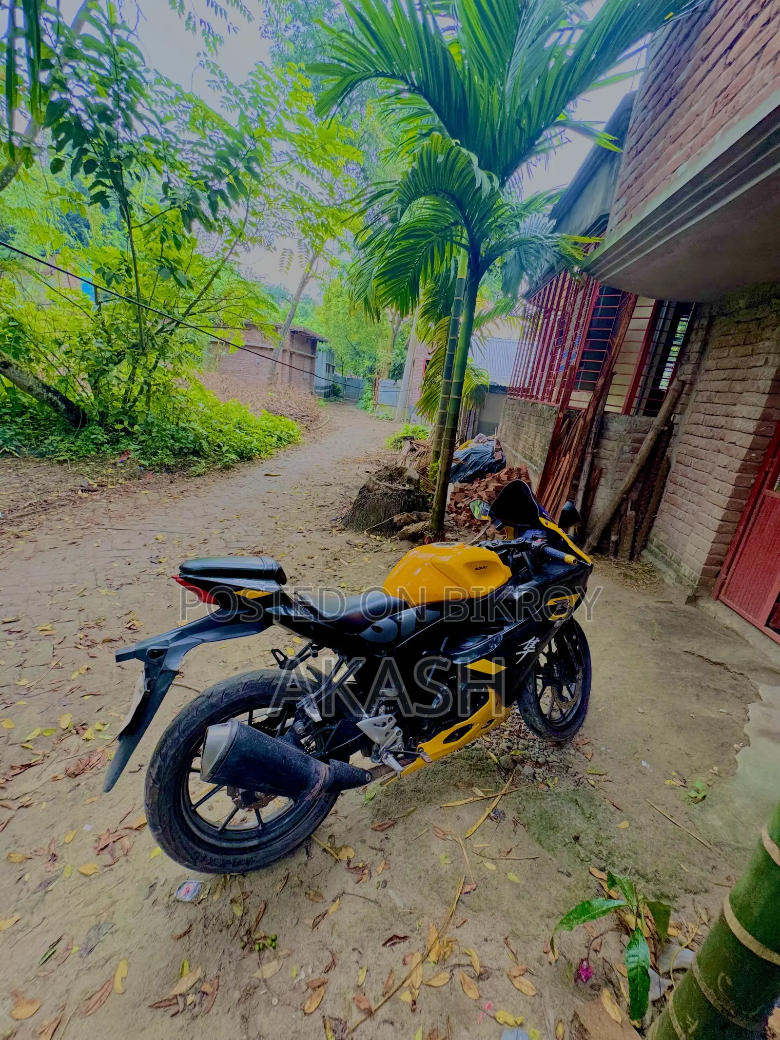 Suzuki GSX-R150 2022 Yellow