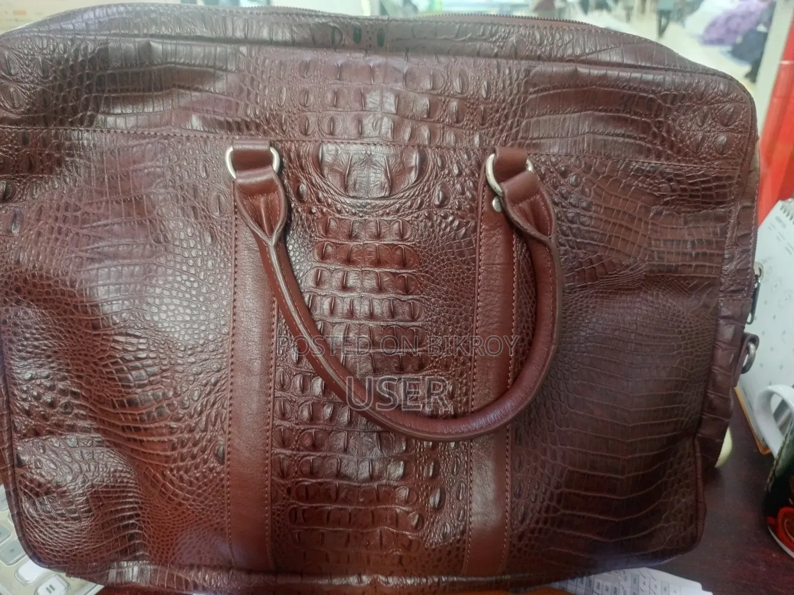 Want to sell 100% pure leather bag