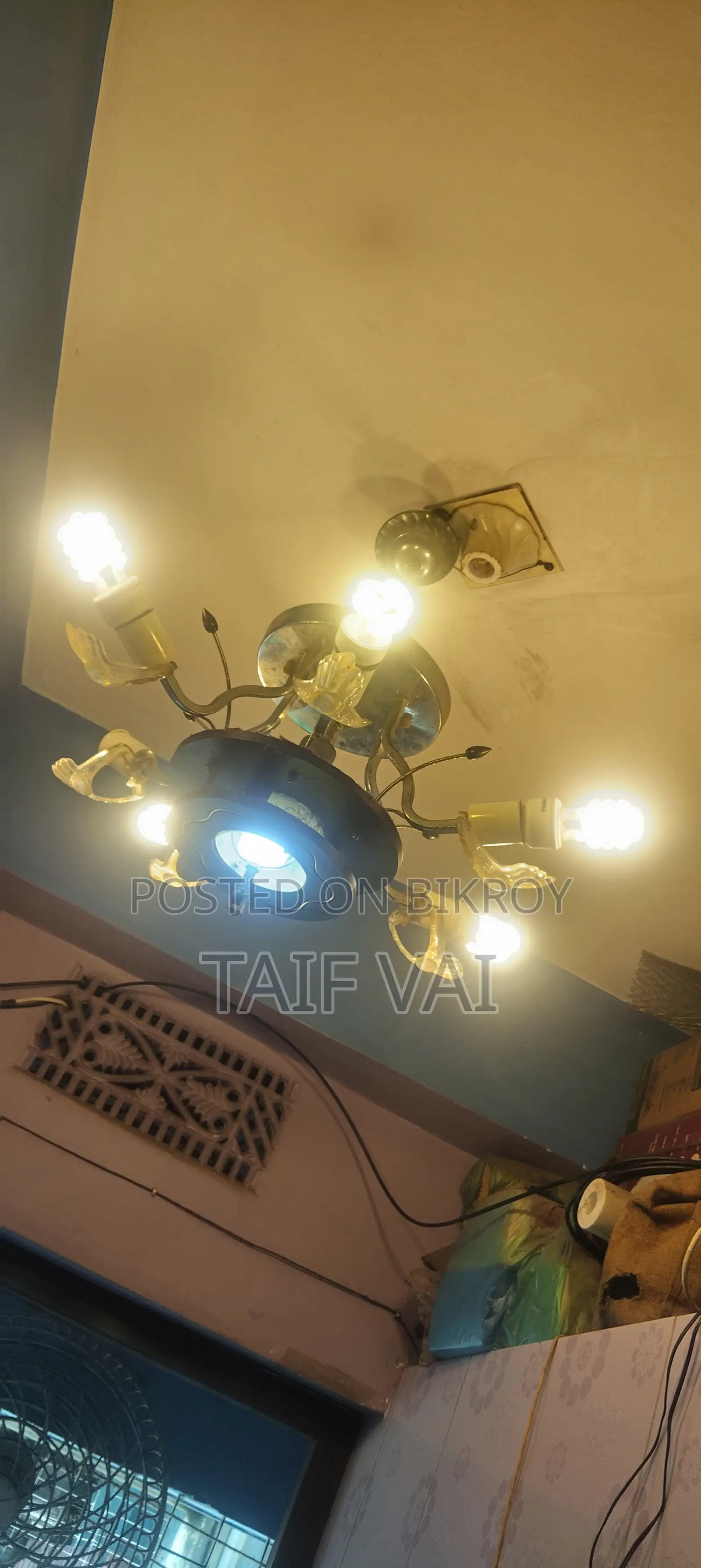 Jharbati Chandelier
