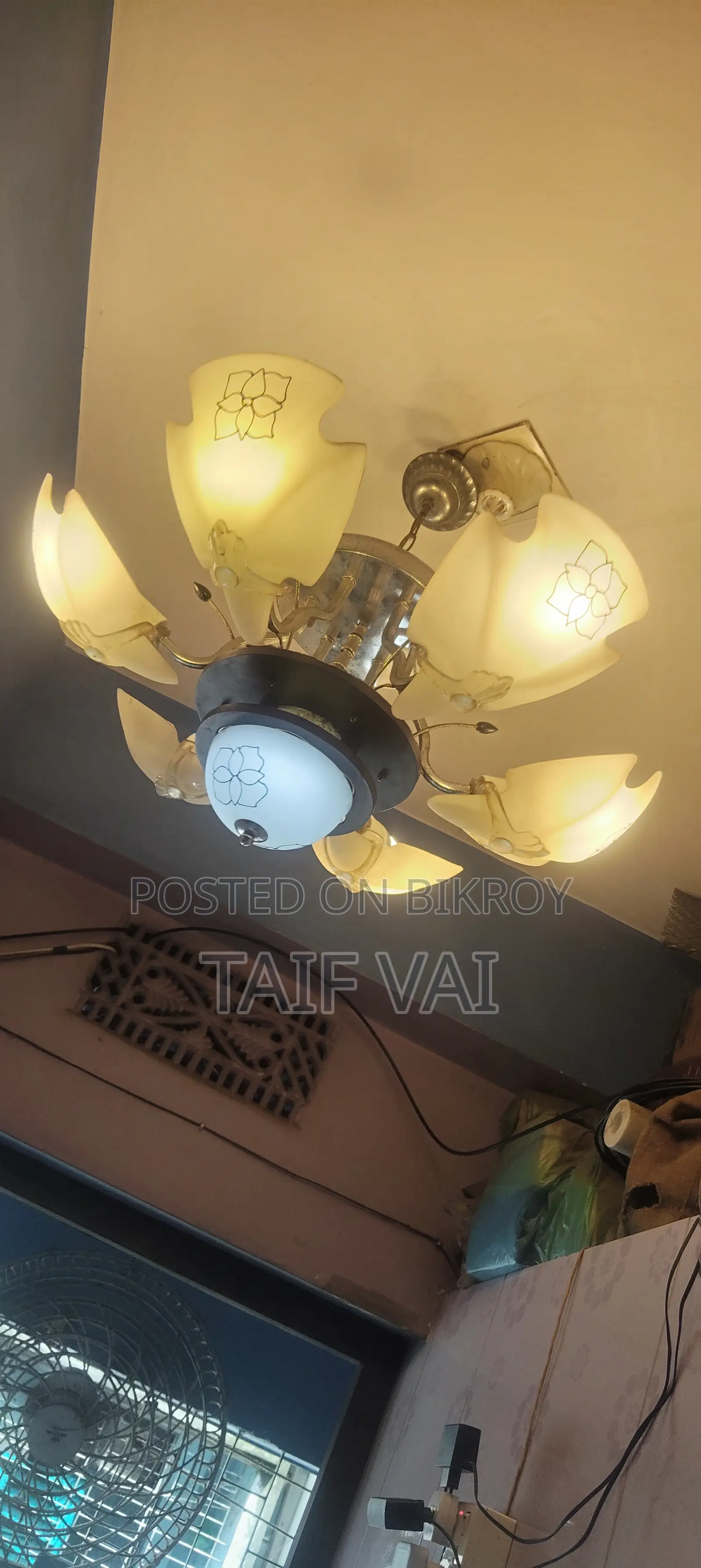 Jharbati Chandelier