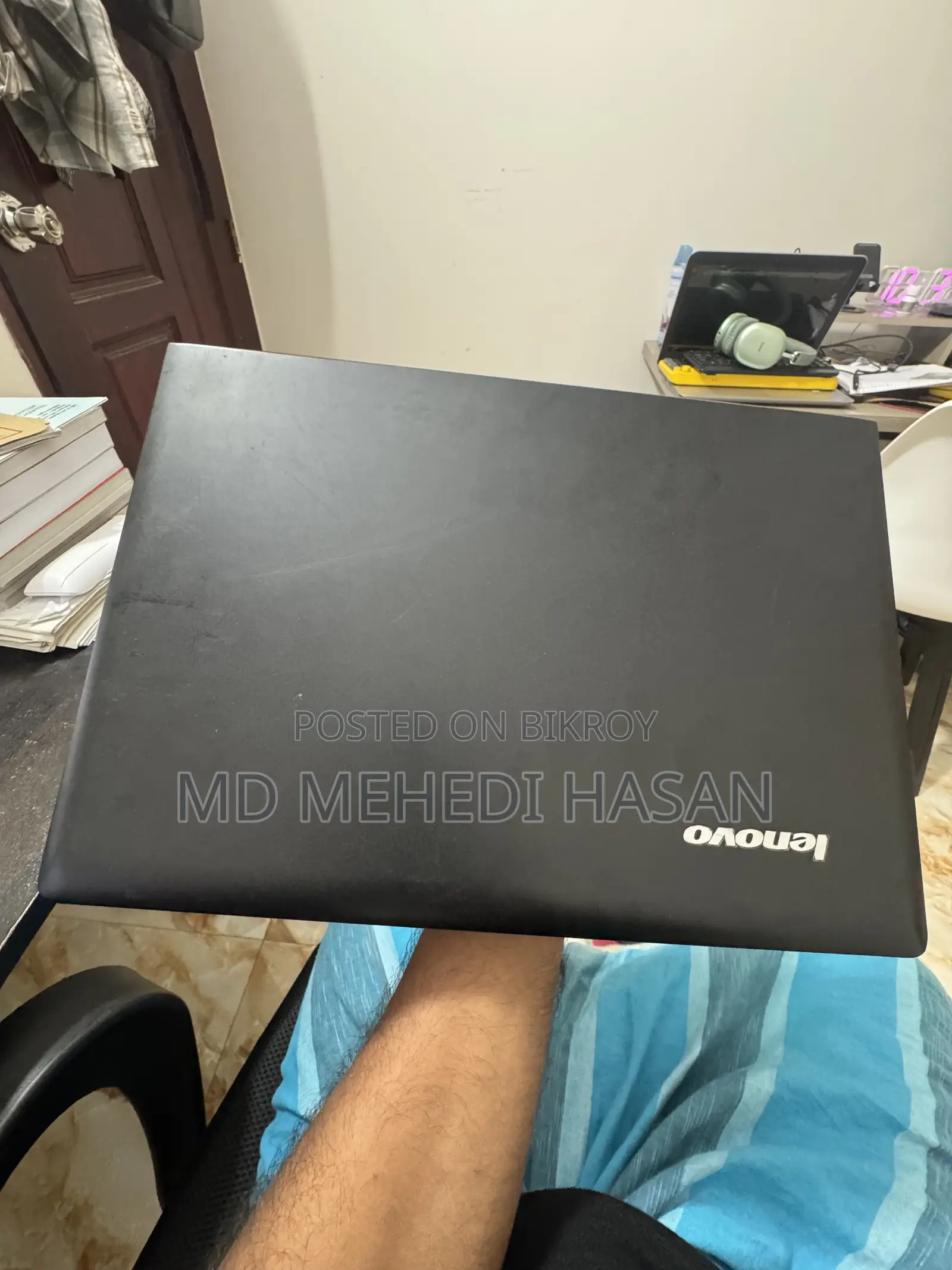 Laptop Lenovo 4GB Intel Pentium HDD+SSD 512GB