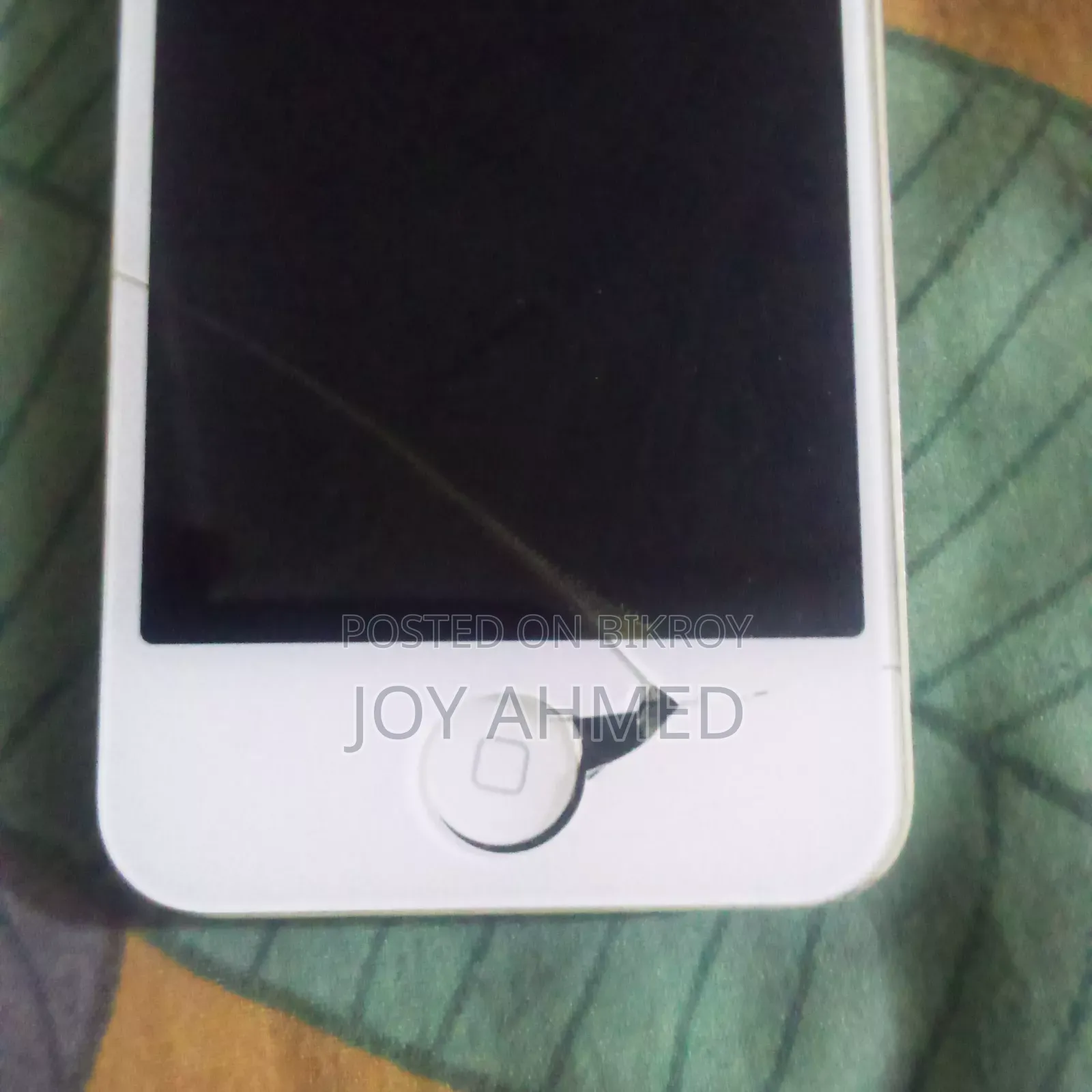 অ্যাপল আইফোন ৪এস ৮ জিবি সাদা