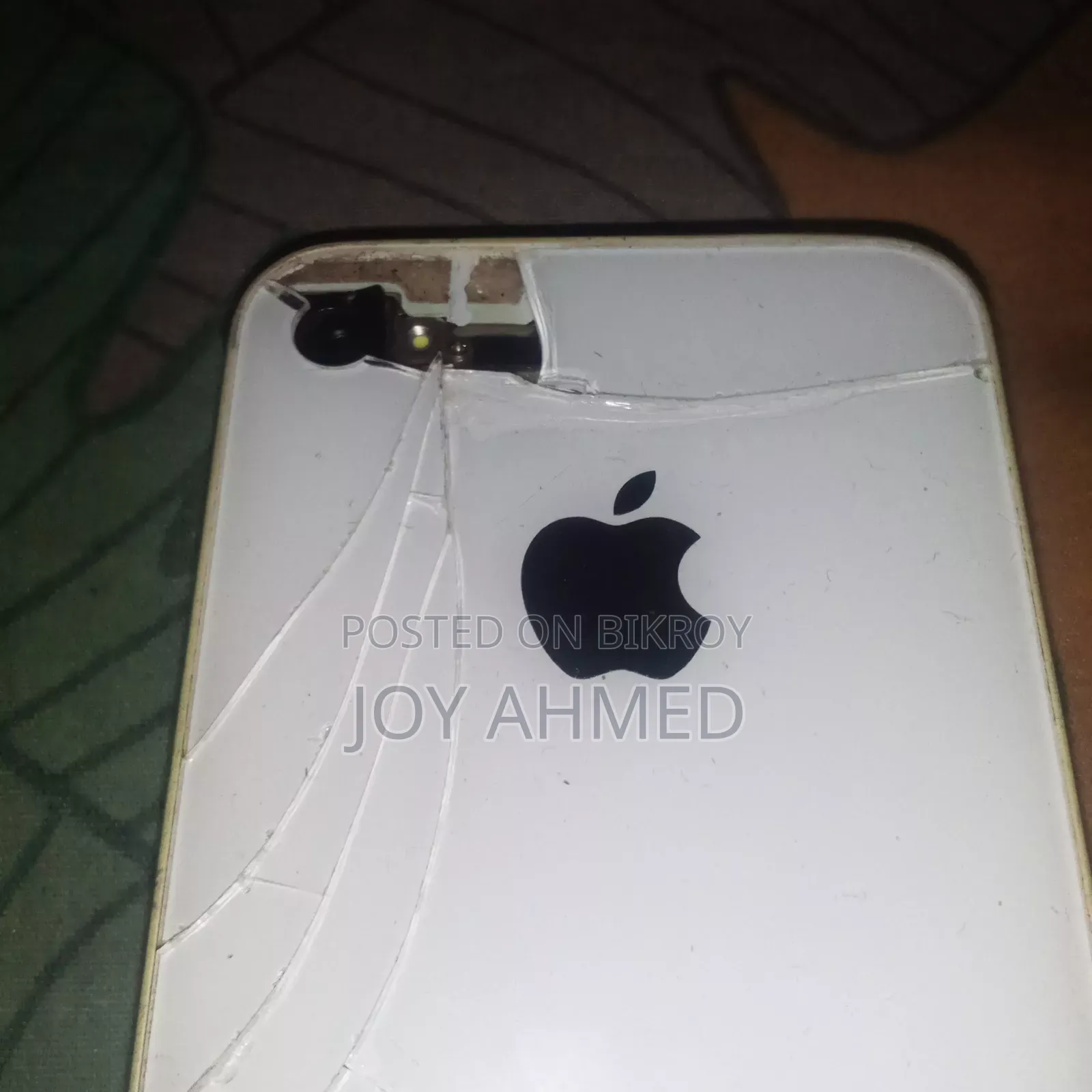 অ্যাপল আইফোন ৪এস ৮ জিবি সাদা