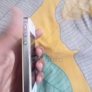 অ্যাপল আইফোন ৪এস ৮ জিবি সাদা