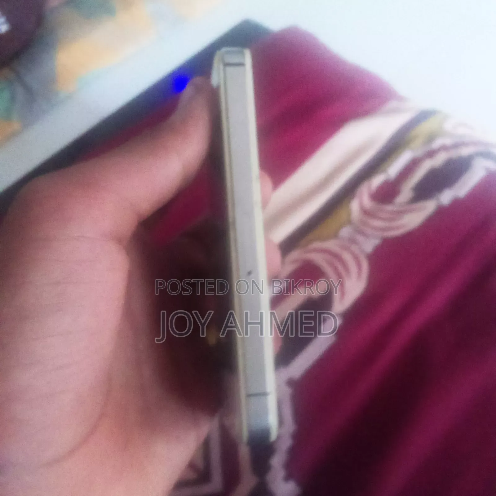 অ্যাপল আইফোন ৪এস ৮ জিবি সাদা