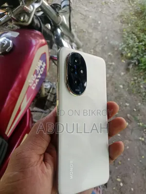 অনার ২০০ ৫১২ জিবি হোয়াইট