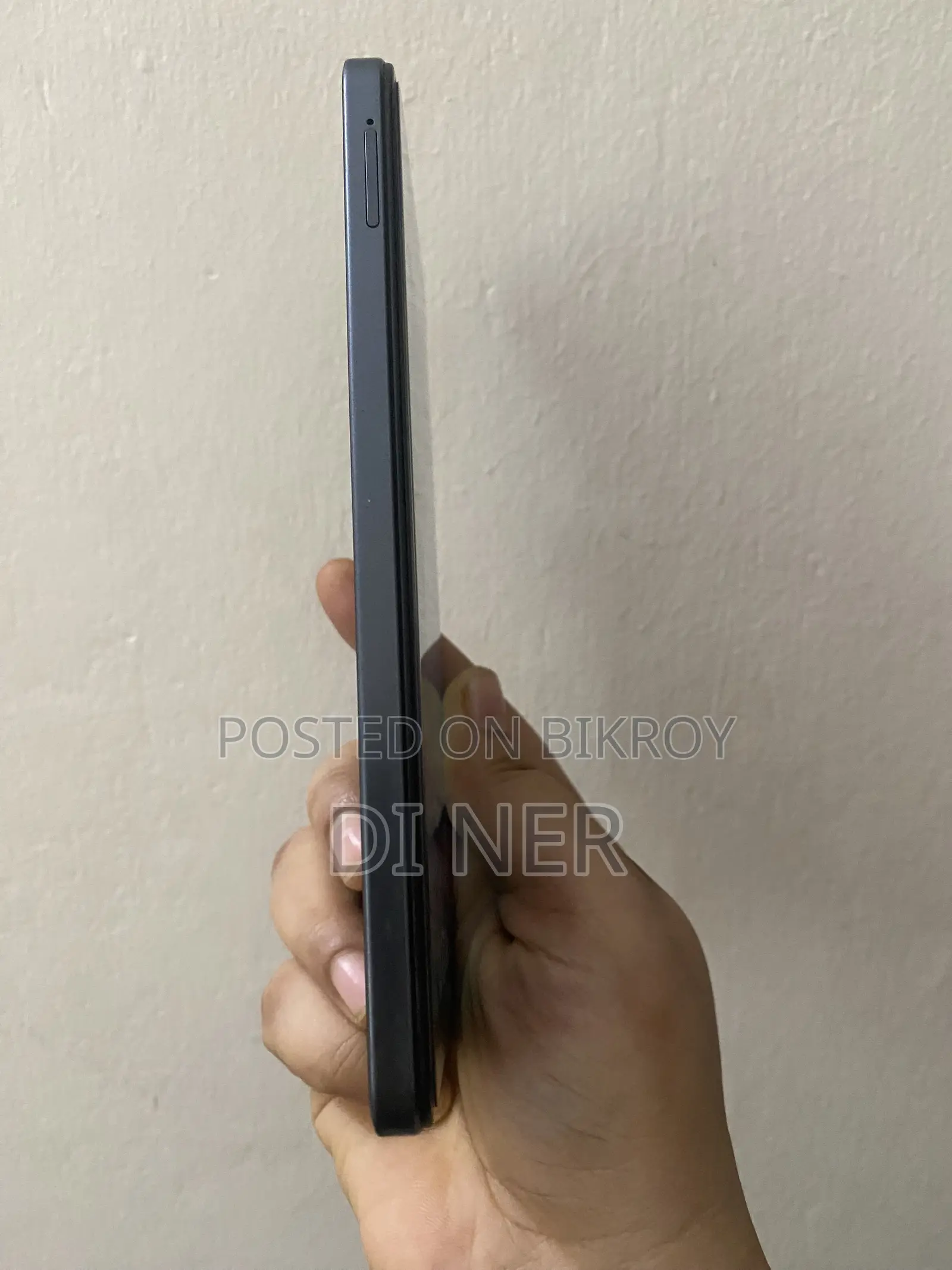 আইকিউওও জেড৯এক্স ১২৮ জিবি ব্ল্যাক