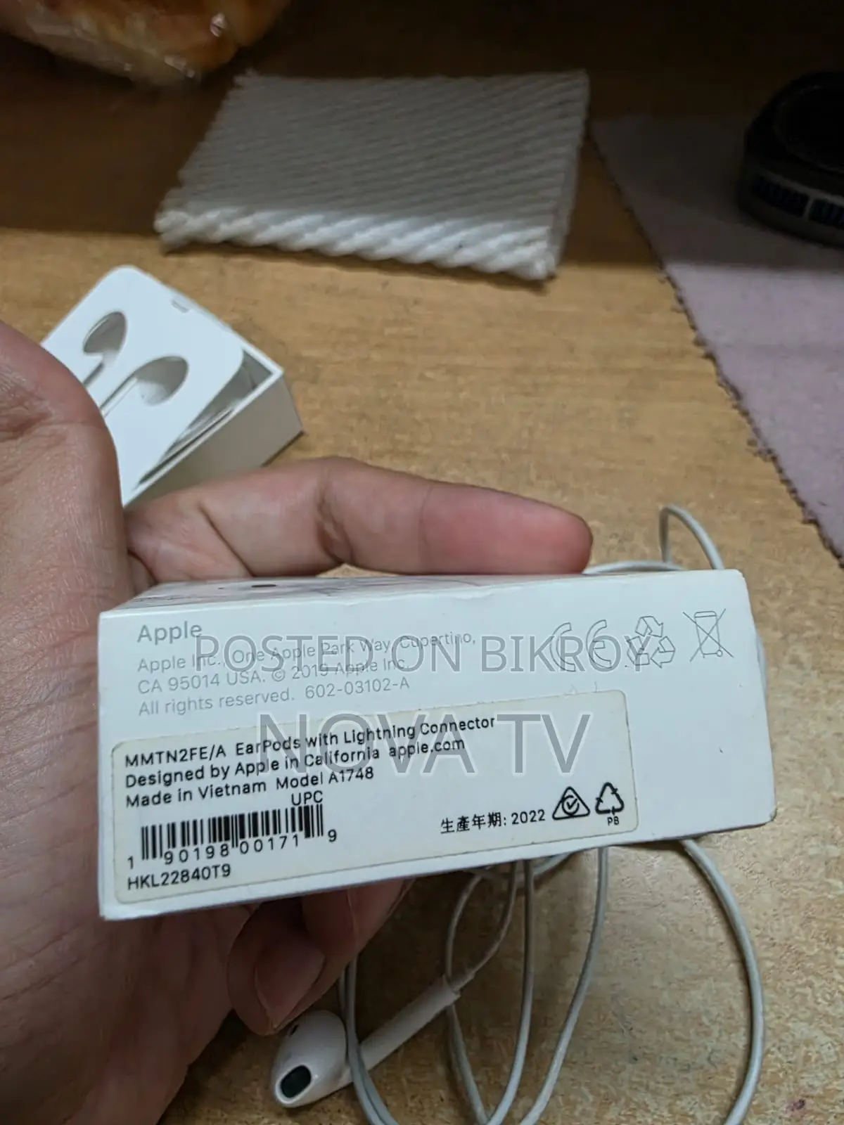 Apple Lightning Earpods