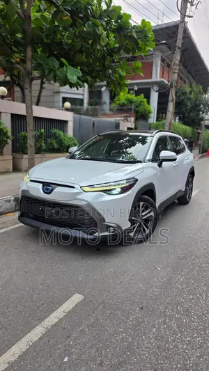 Toyota Corolla Cross 1.8 Hybrid FWD 2021 Pearl