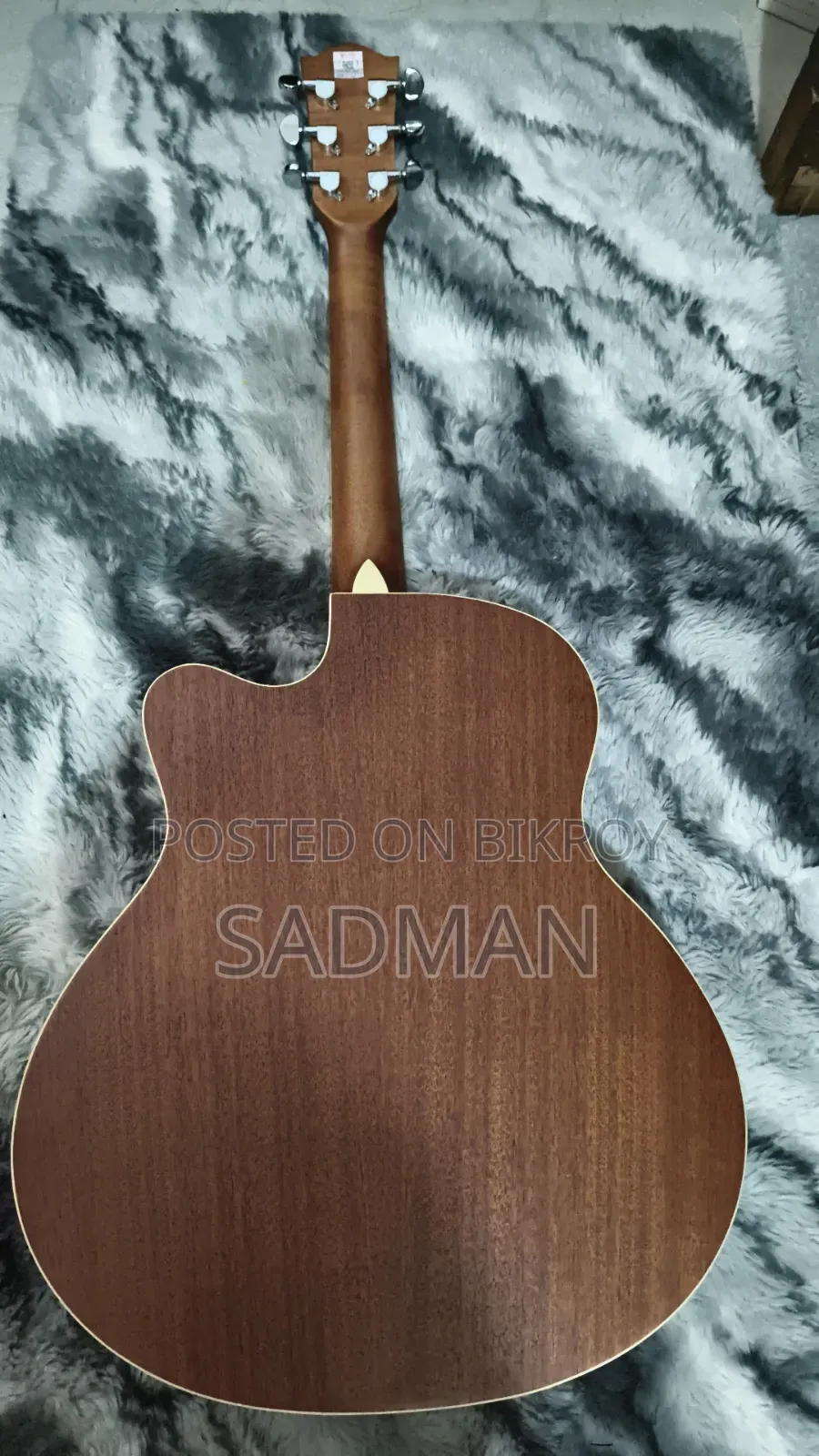 Deviser Guitar