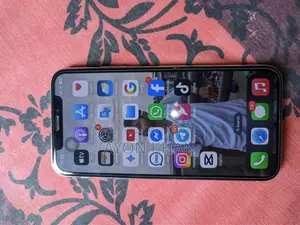 Apple iPhone X 64 GB White