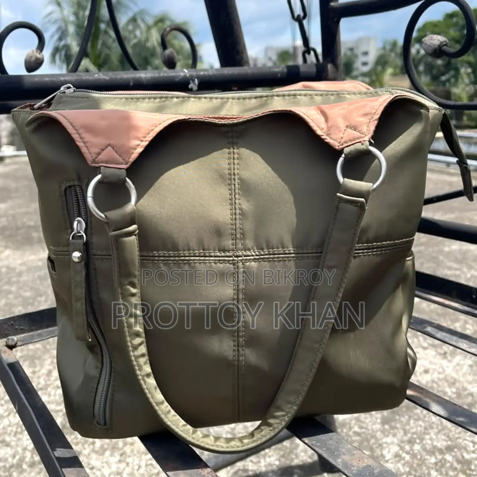 The Carry Bag