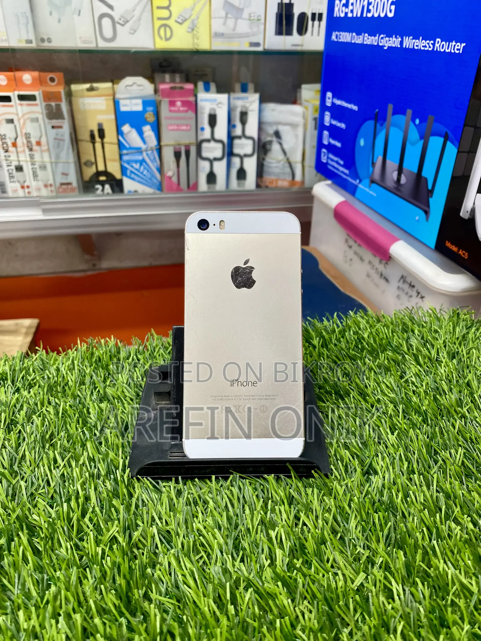 Apple iPhone 5s 16 GB