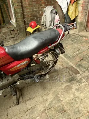 হিরো স্প্লেন্ডার প্রো ২০১৫ লাল