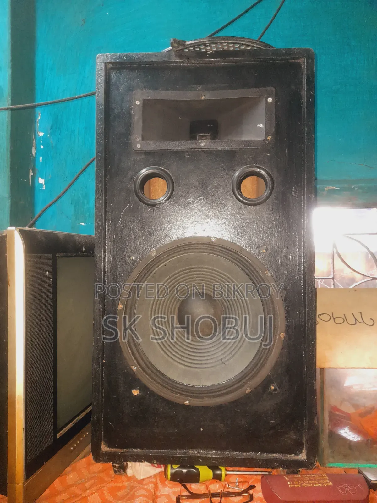 12 Inch Sound Box