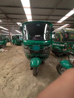 টিভিএস কিং ২০১৮ সবুজ