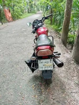 Runner Bullet 100 2017 Red