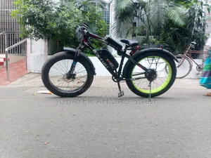 মোটরসাইকেল ২০২৫ কালো