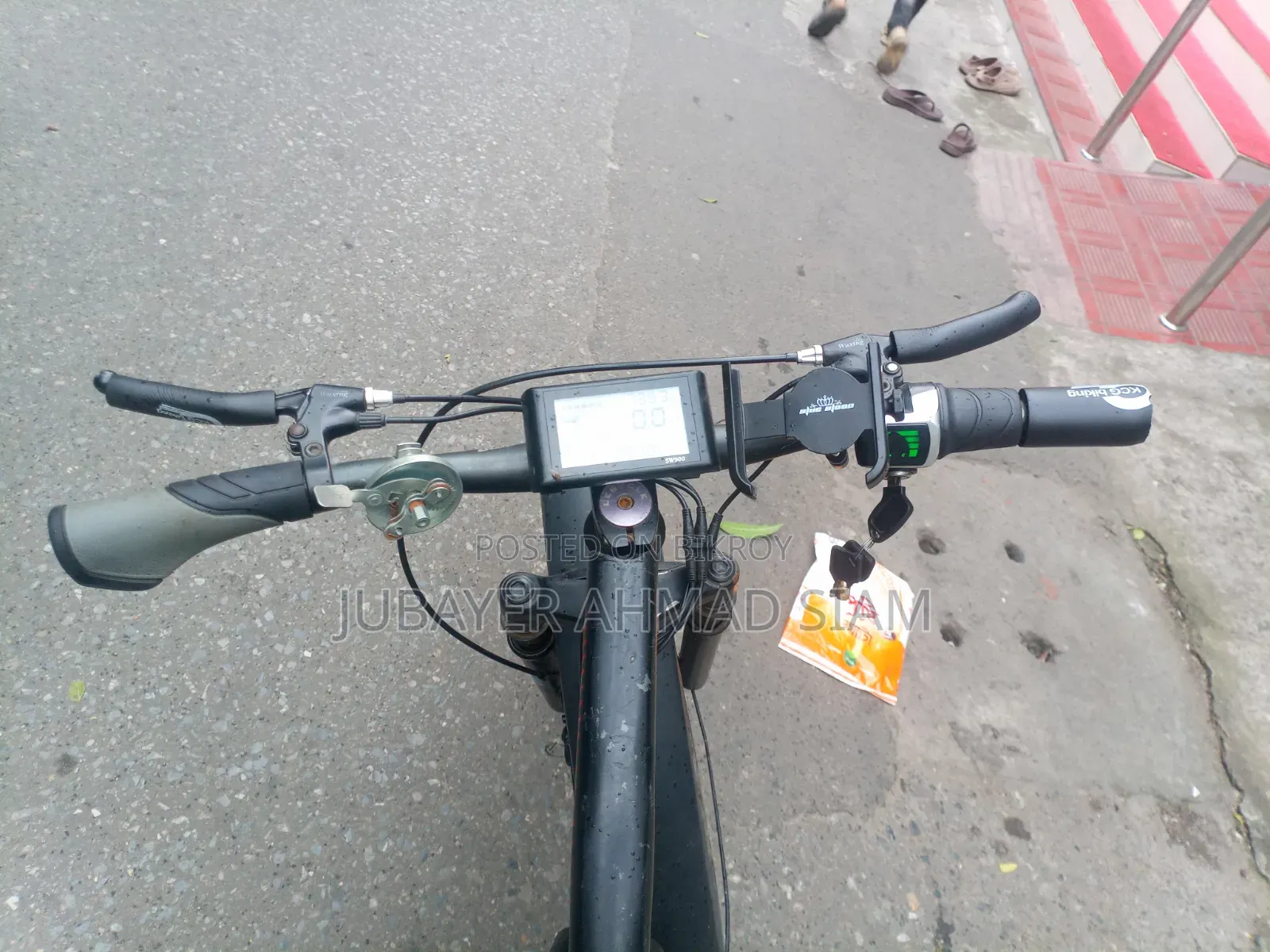 মোটরসাইকেল ২০২৫ কালো